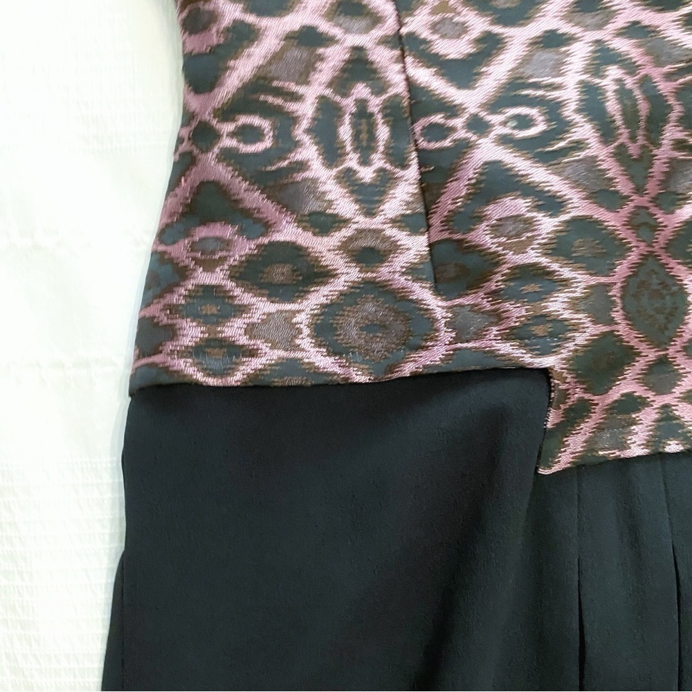 MACKAGE COLLECTION BLACK PURPLE JACQUARD PLEATED SLEEVELESS DRESS - 2 - Picture 5 of 7